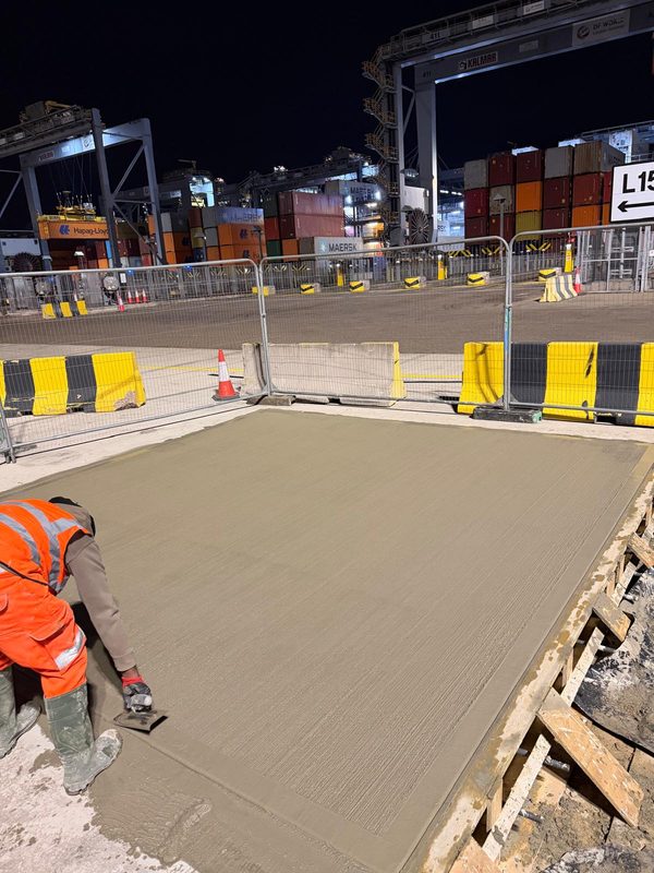 Night concrete finishing at port site