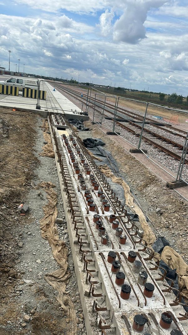 Precast concrete element with bolt holes